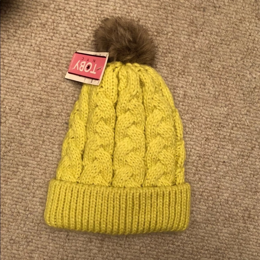 Pom Pom beenie